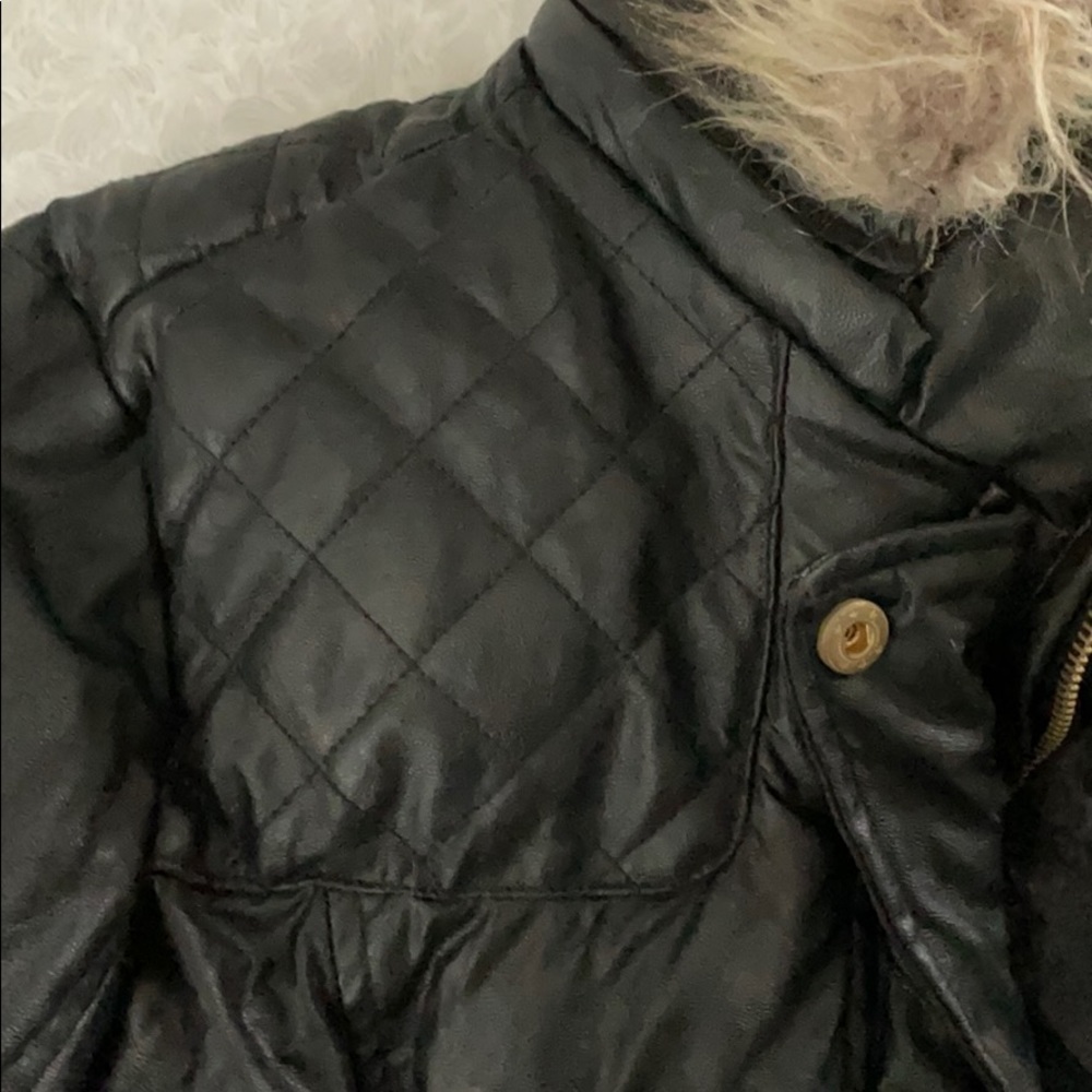 Winter jacket - Picture 2 of 5